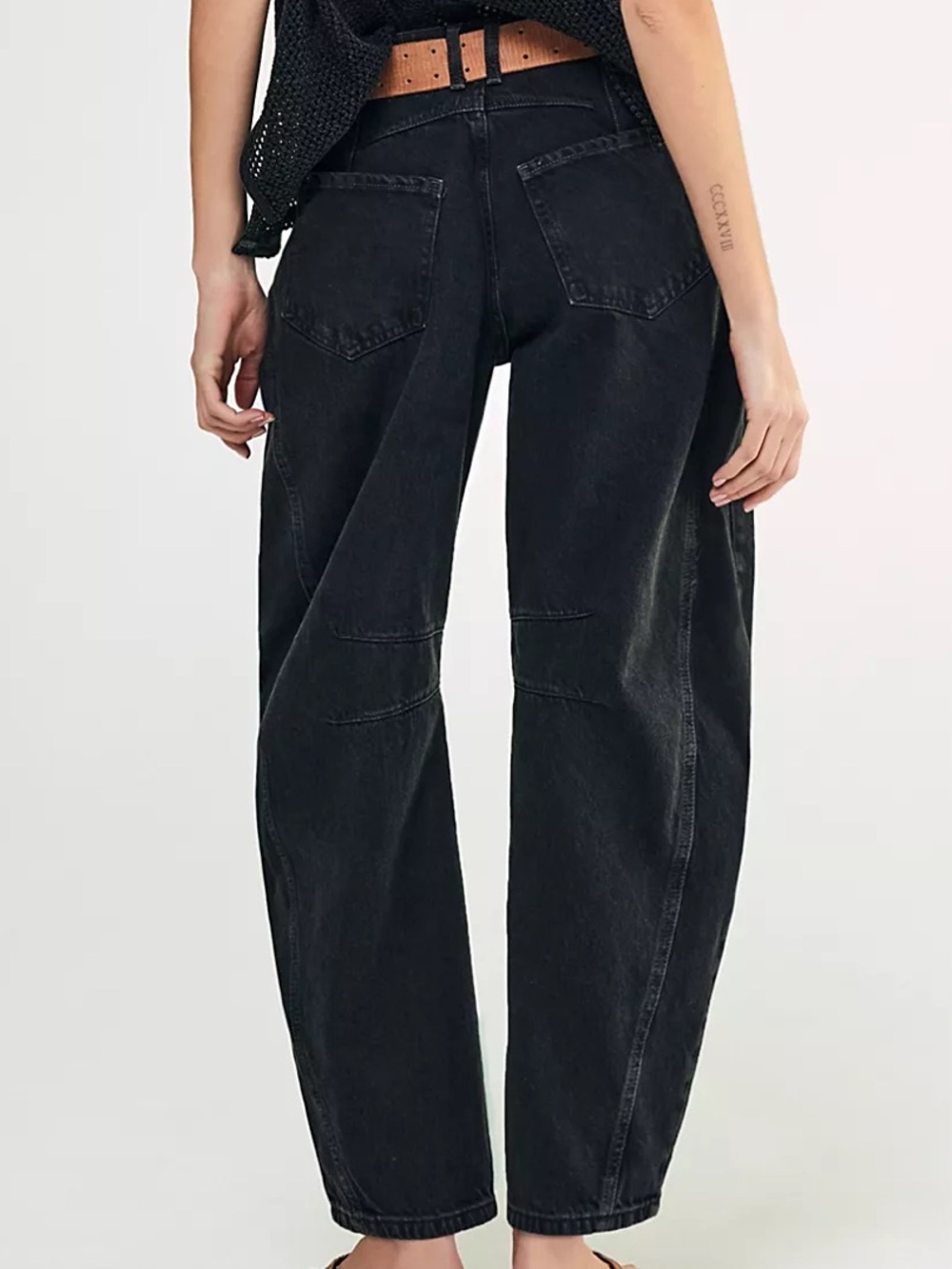 We The Free People Lucky You Mid Rise Barrel Jeans wash black button sound 29 - Picture 12 of 13